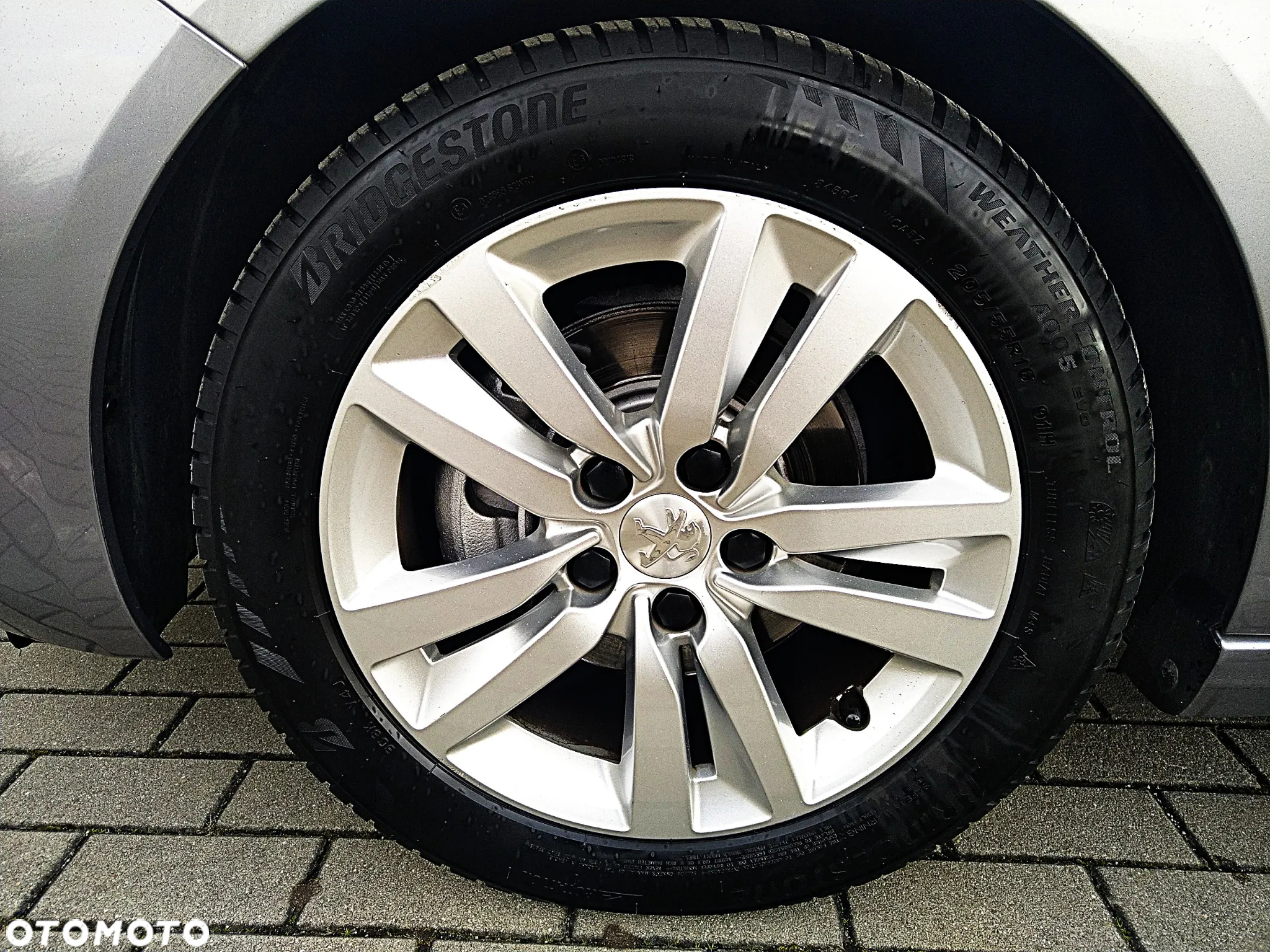 Peugeot 308 SW 1.6 BlueHDi Allure S&S - 14