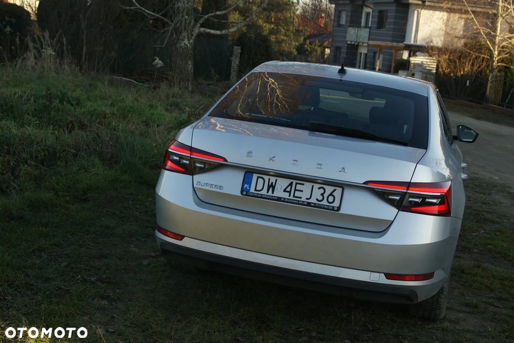 Skoda Superb 2.0 TDI Ambition DSG - 15