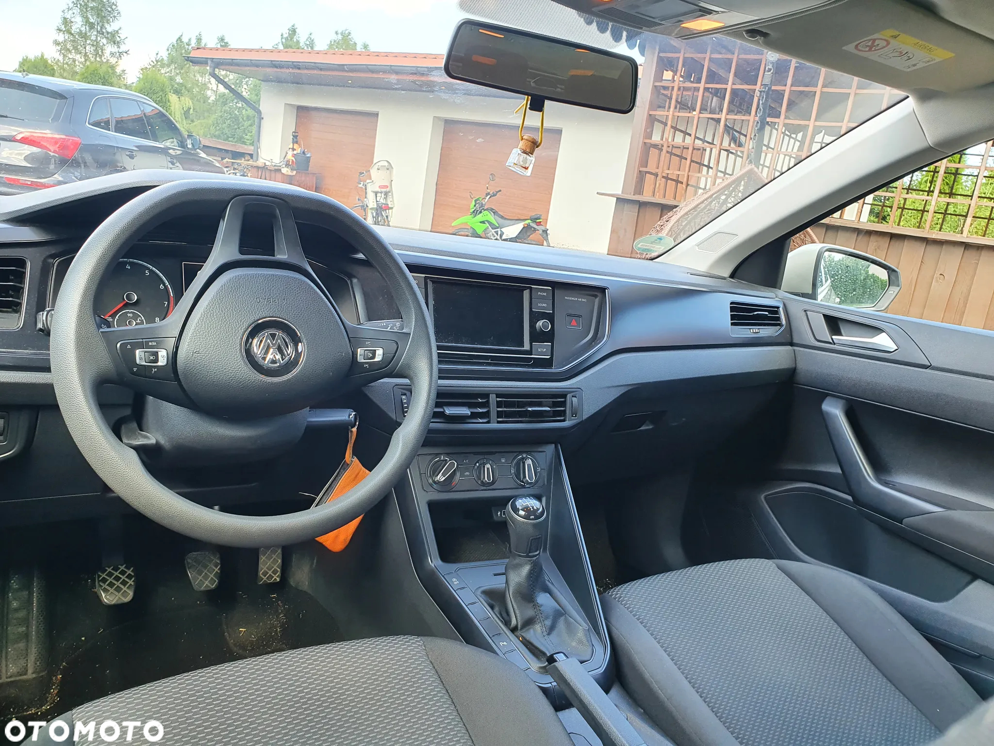Volkswagen Polo 1.0 Comfortline - 30
