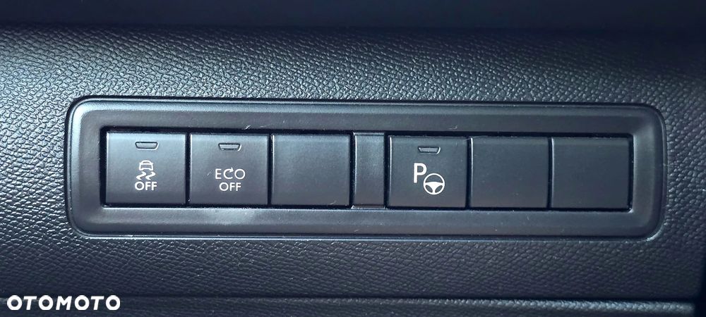 Peugeot 308 2.0 BlueHDi GT S&S EAT8 - 17