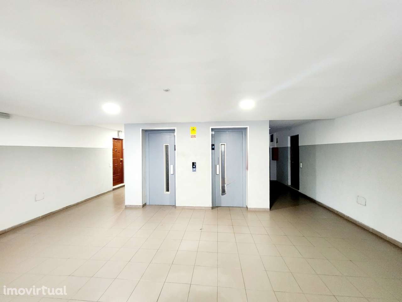 Apartamento T2 em Vilar do Paraíso - Grande imagem: 5/34