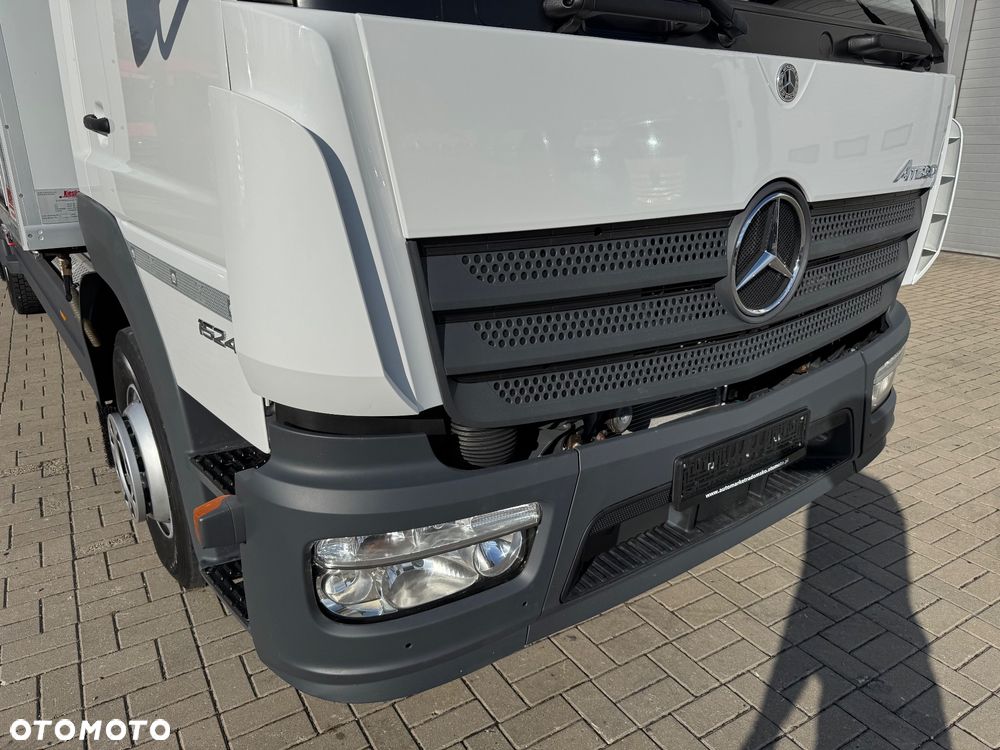Mercedes-Benz ATEGO - 17