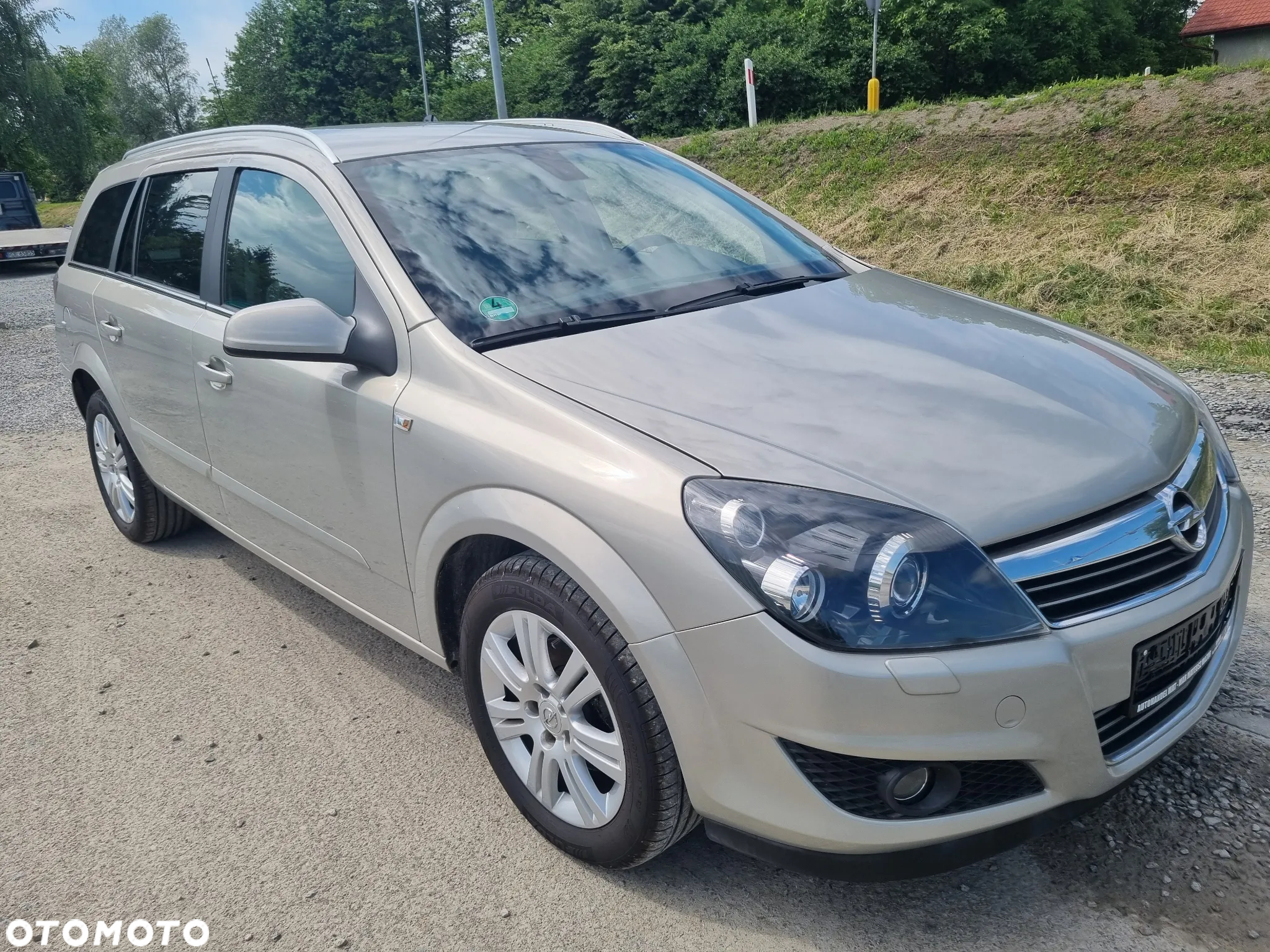 Opel Astra 1.6 Caravan Cosmo - 12