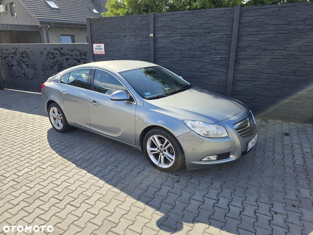 Opel Insignia 2010 photo 2