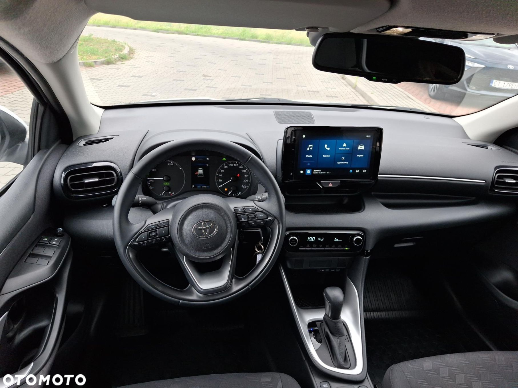 Toyota Yaris Hybrid 1.5 Comfort - 10