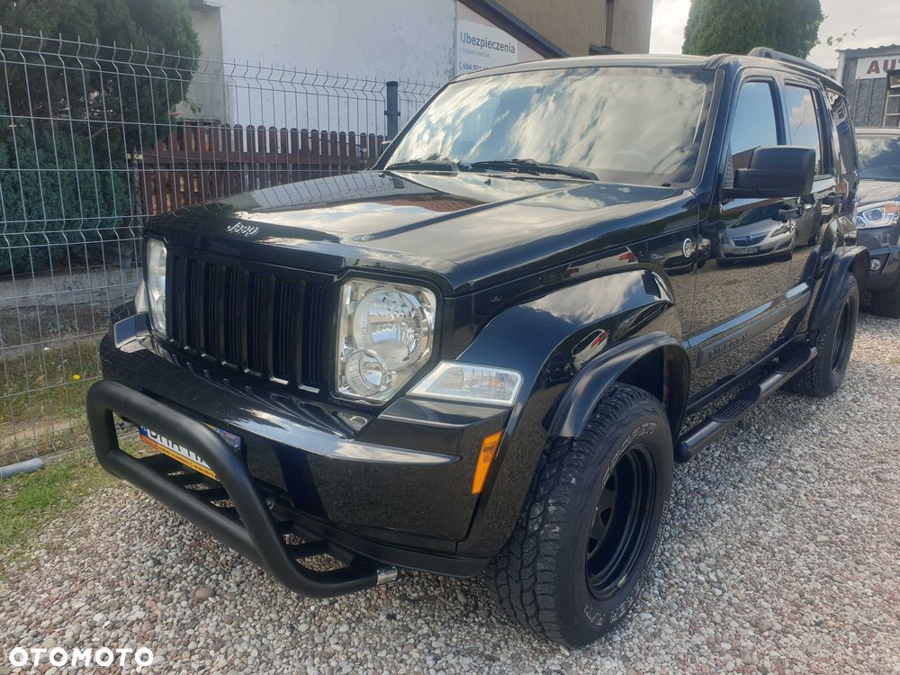 Jeep Liberty - 1