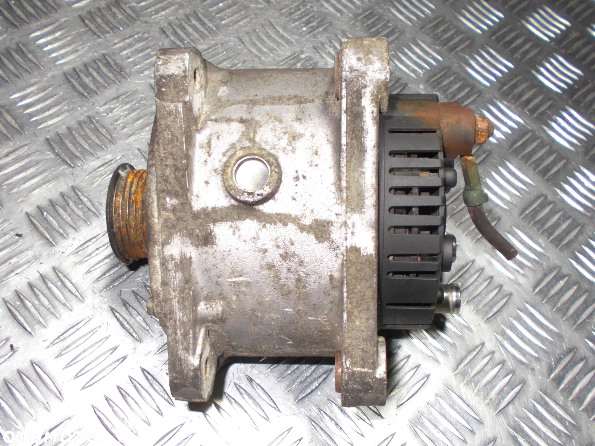 Renault Arkana I Captur I Clio IV V Duster Espace IV Megane II Grand Scenic II alternator 0.9 1.3 TCe / 1.6 2.0 / 1.9 2.2 DCI - 2