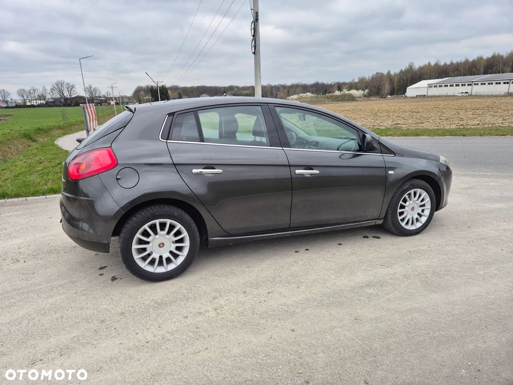 Fiat Bravo 1.4 T-JET 16V Speed - 8