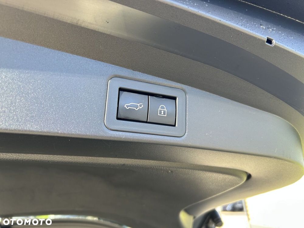 Toyota Corolla - 31