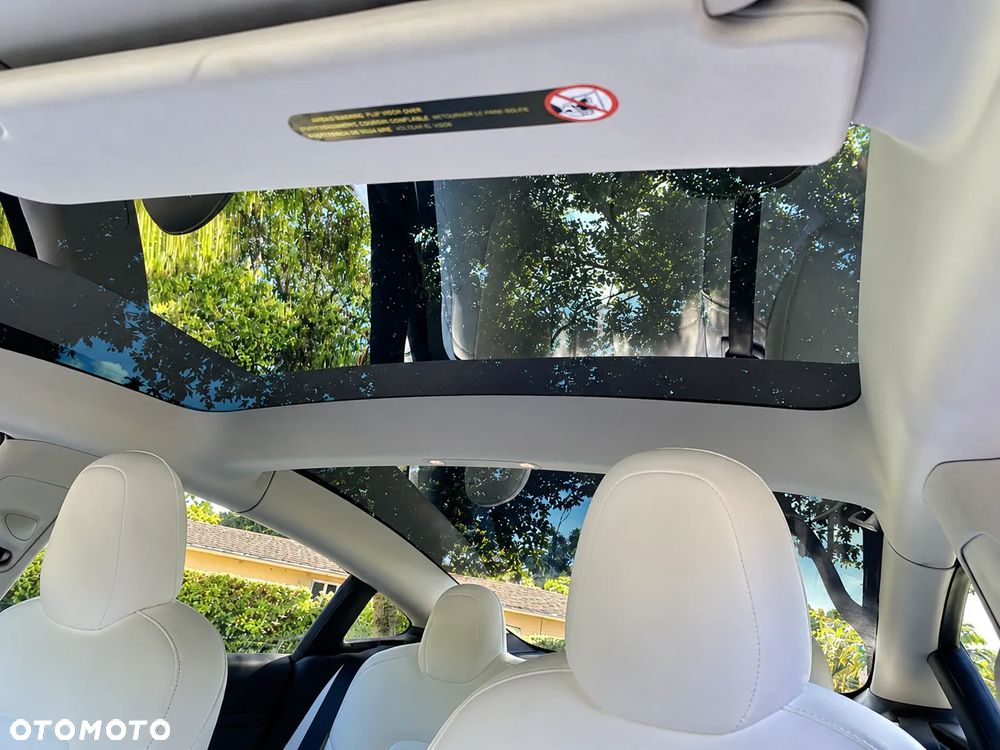 Tesla Model 3 Langstreckenbatterie Allradantrieb Dual Motor Performance - 12