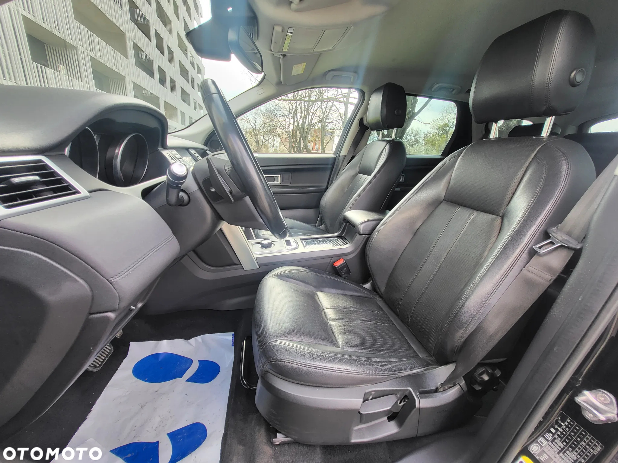 Land Rover Discovery Sport 2.0 TD4 HSE - 5