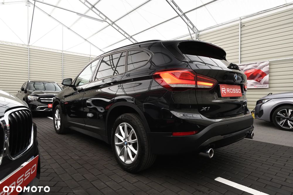 BMW X1 sDrive20i Advantage - 8