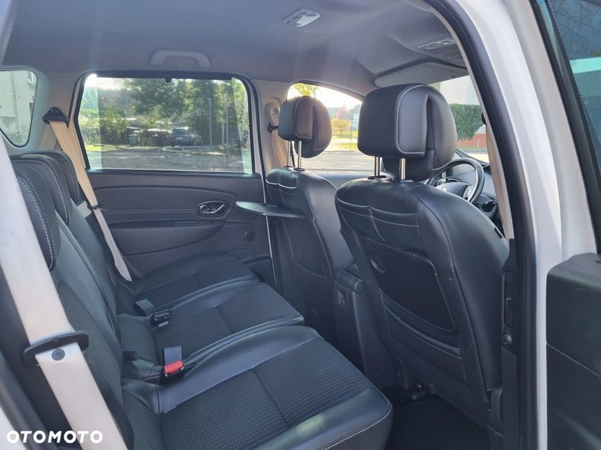 Renault Scenic dCi 160 Bose Edition - 18