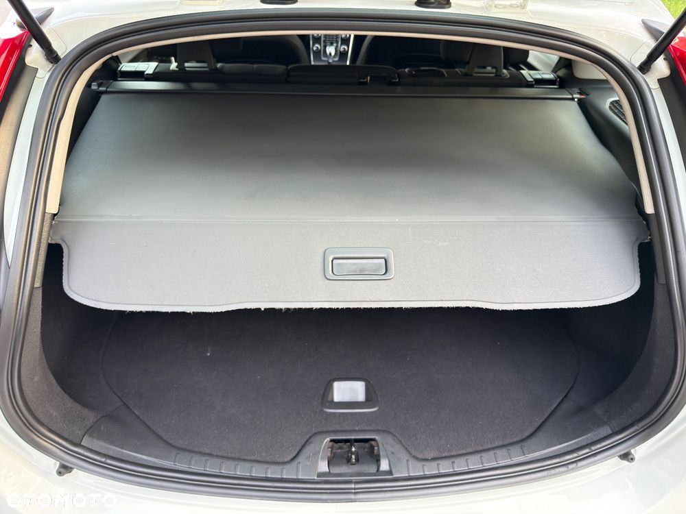 Volvo V60 D3 Drive-E Kinetic - 27