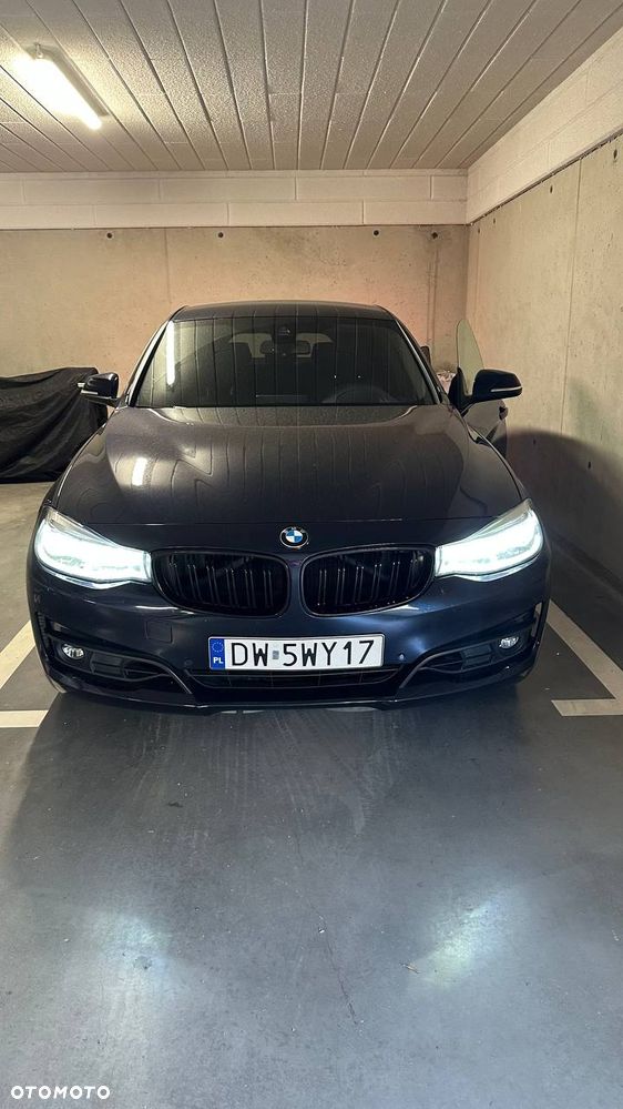 BMW Seria 3 330i GPF Luxury Line - 11