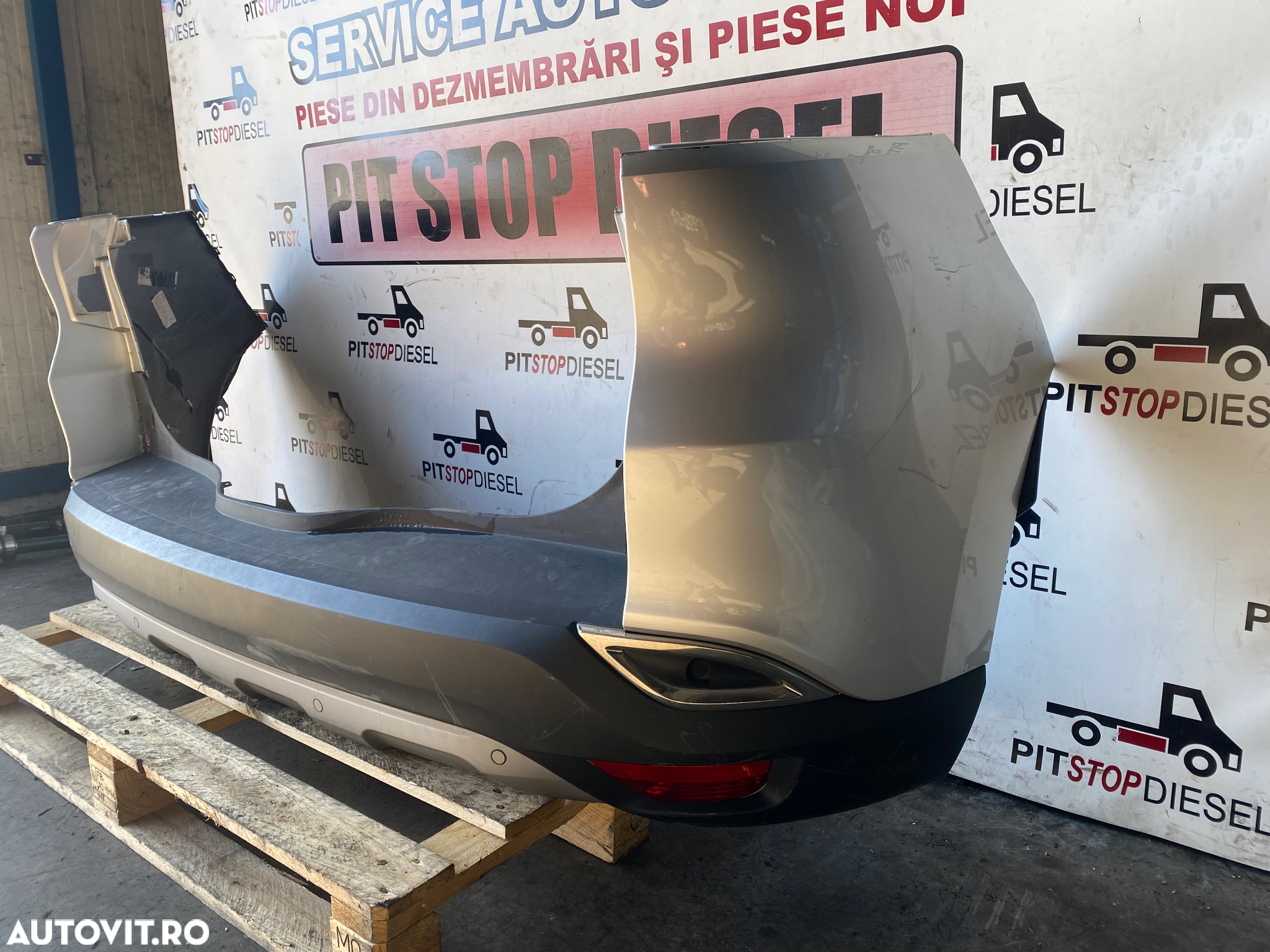 Bara spate Renault Espace 5(V) An 2015-2016-2017-2018-2019-2020-2021-2022-2023 - 4