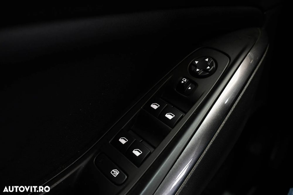 Opel Grandland X 1.5 D Start/Stop Automatik Business Edition - 24