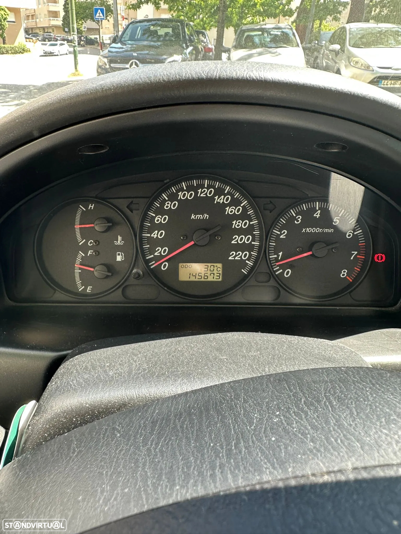 Mazda 323 - 5