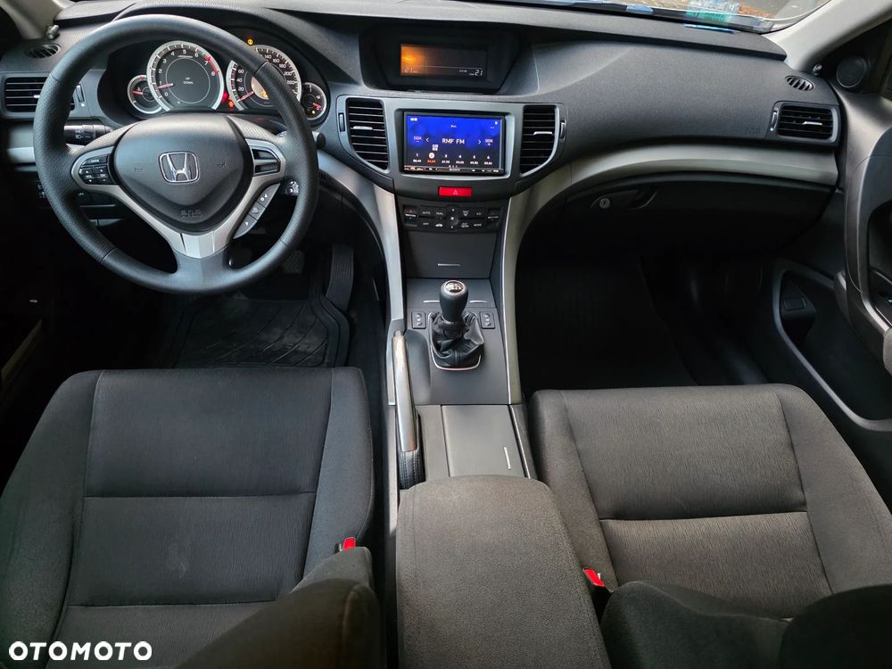 Honda Accord - 17