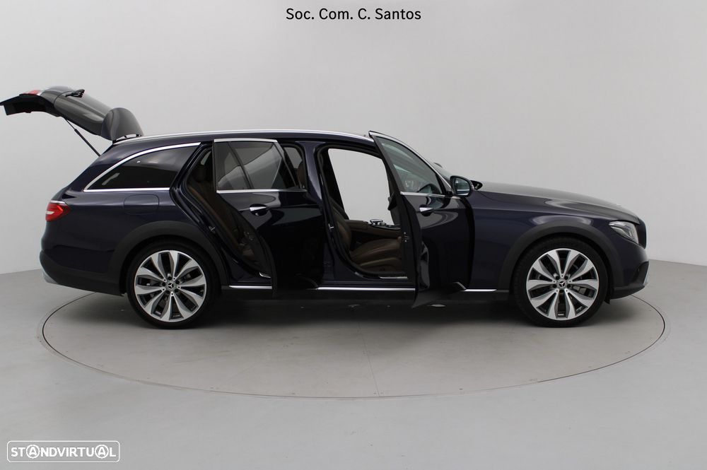 Mercedes-Benz E 220 d 4-Matic All Terrain Avantgarde - 12