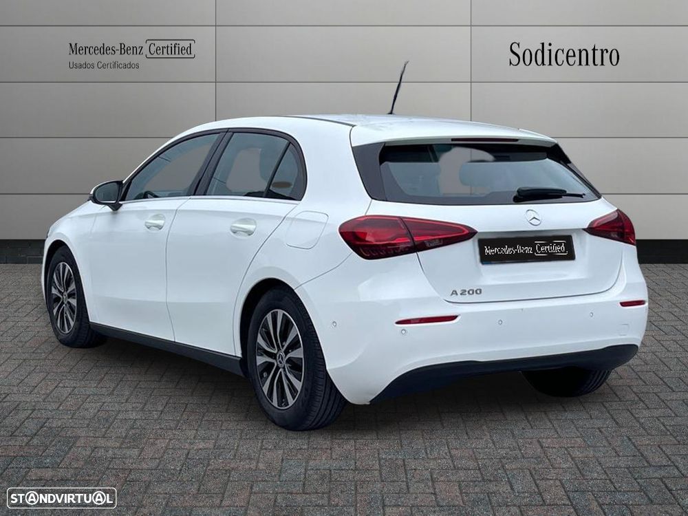 Mercedes-Benz A 200 Standard - 8