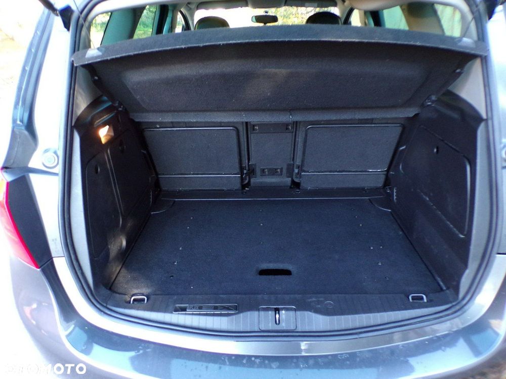 Opel Meriva - 29