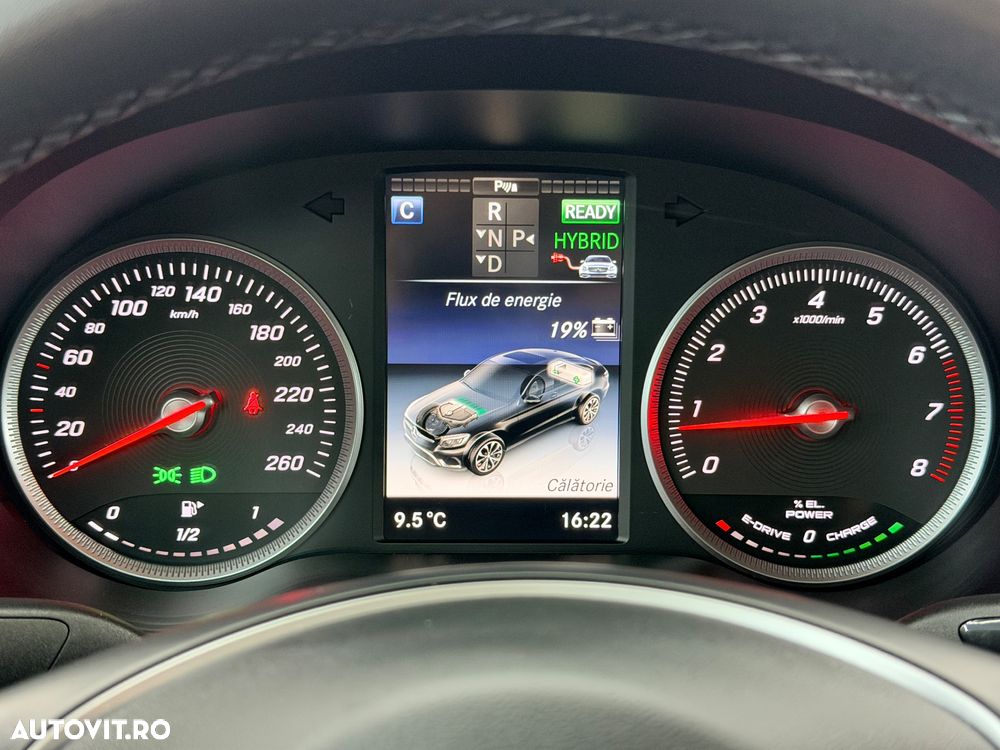 Mercedes-Benz GLC Coupe - 31