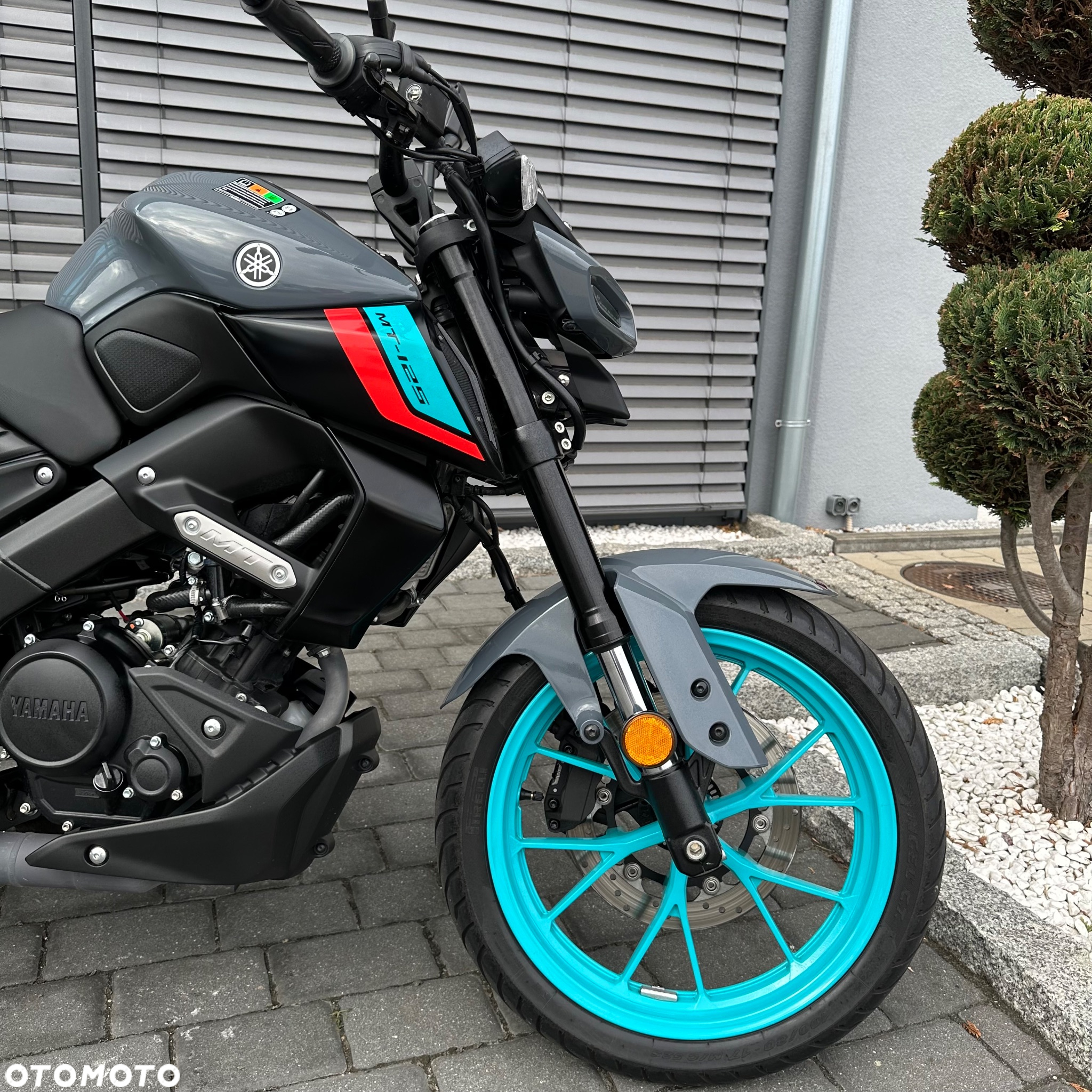 Yamaha MT - 5