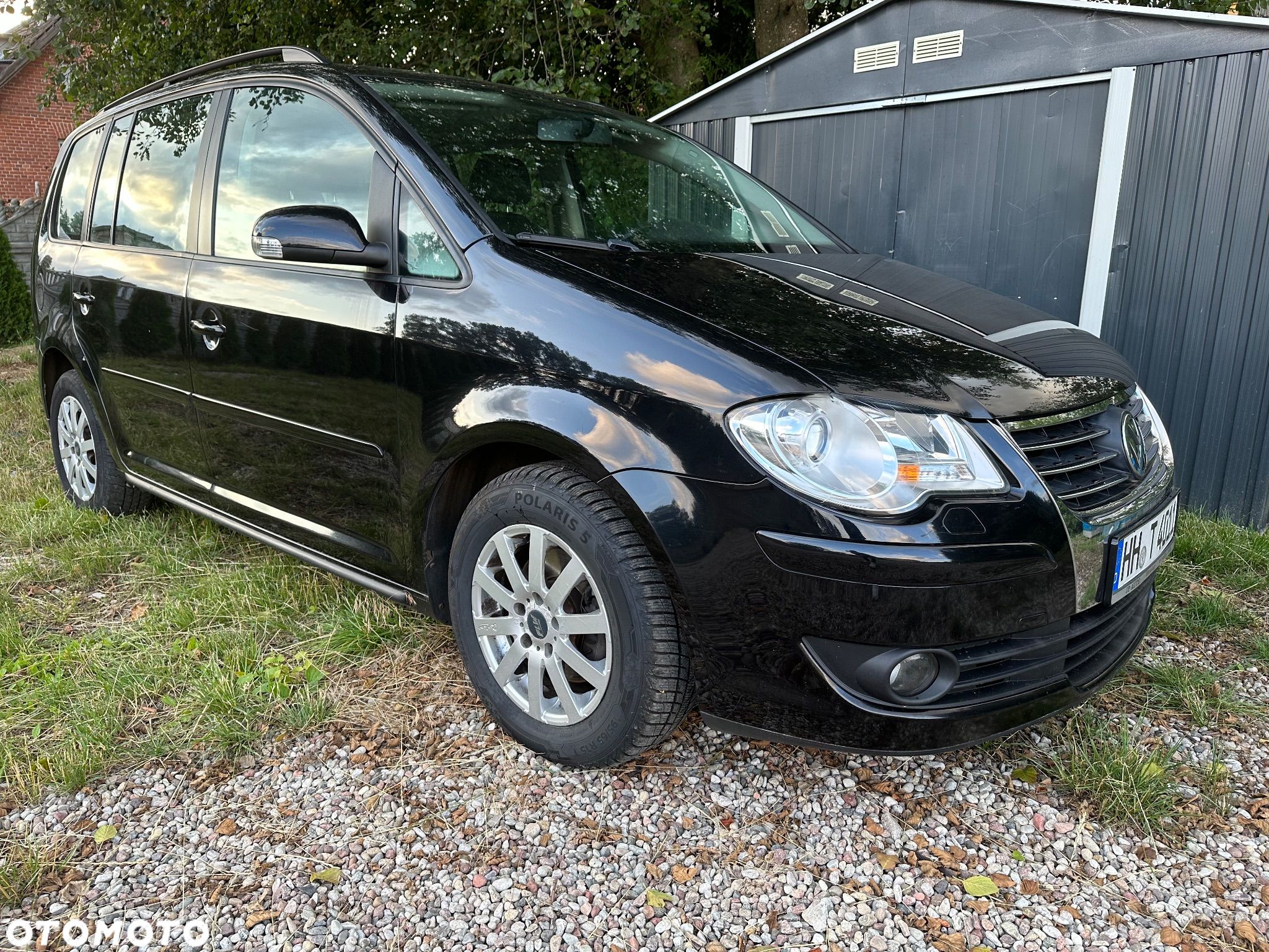 Volkswagen Touran 2.0 TDI Highline - 1