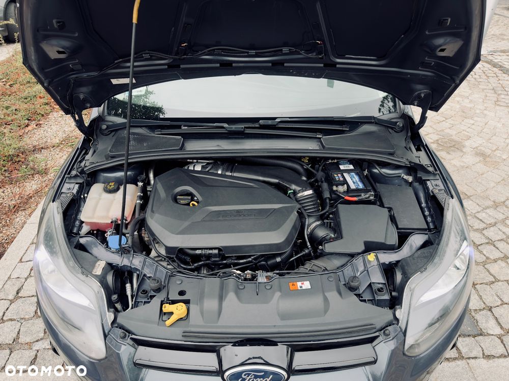 Ford Focus 1.6 EcoBoost Titanium - 10