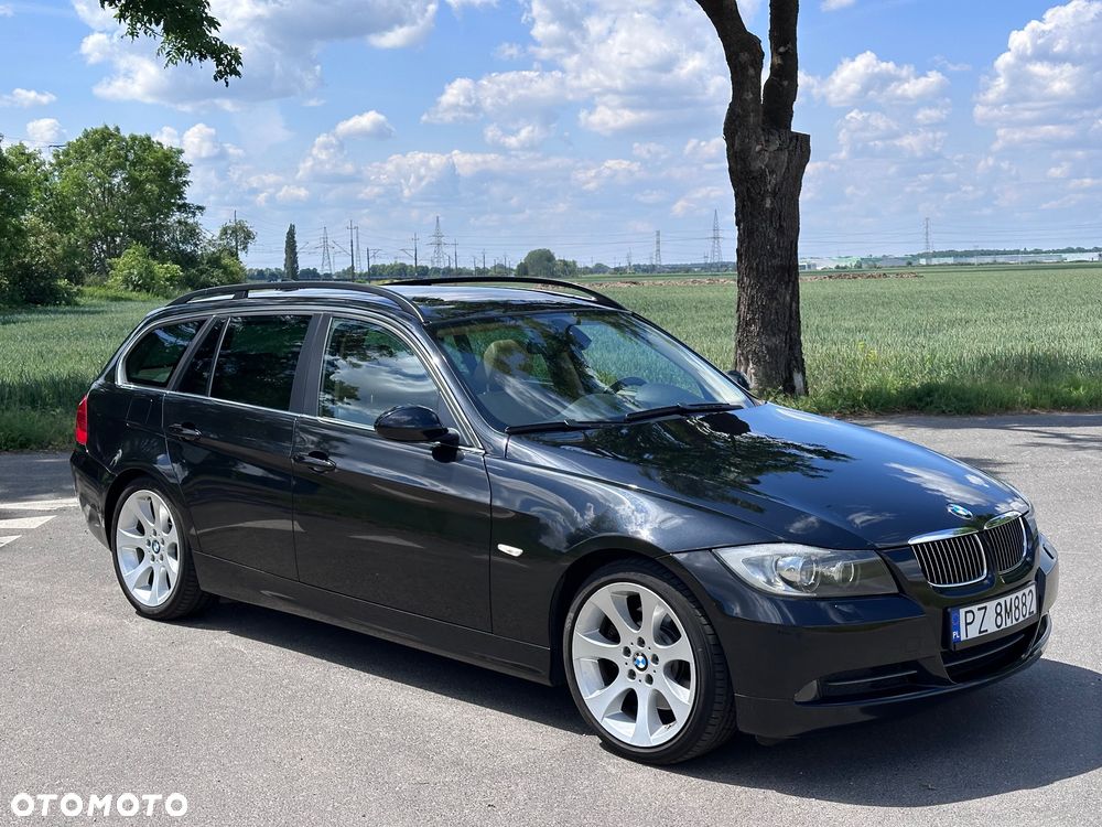 BMW Seria 3 330xi - 10