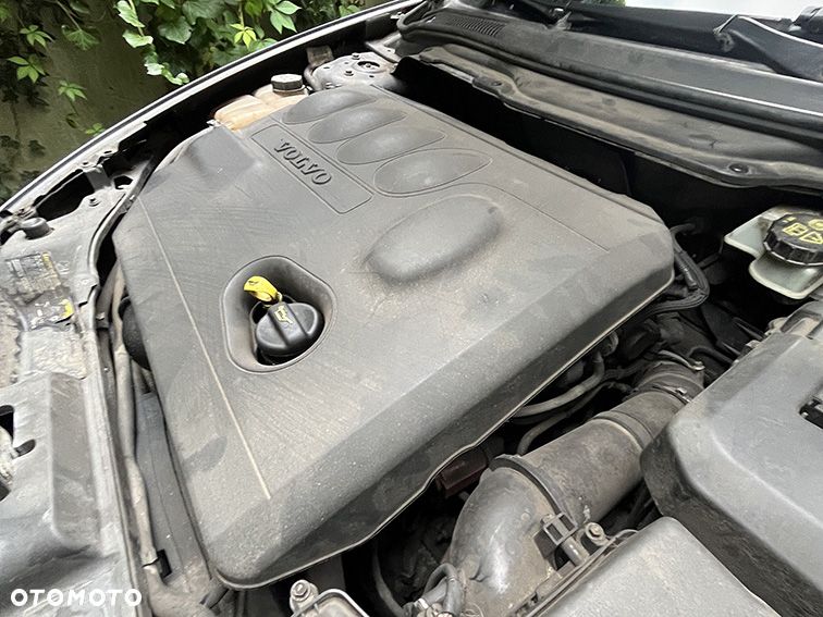 Volvo V50 2.0D Momentum - 9