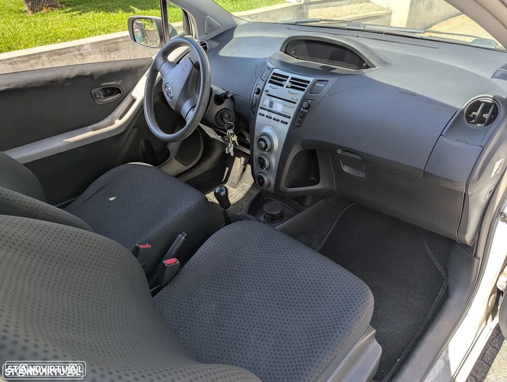 Toyota Yaris 1.4 D-4D - 5