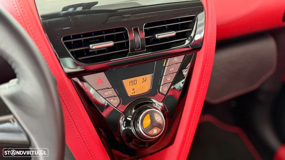 Aston Martin Cygnet Multidrive CVT - 27