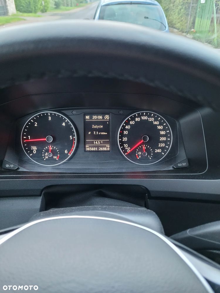 Volkswagen Transporter Lang - 8