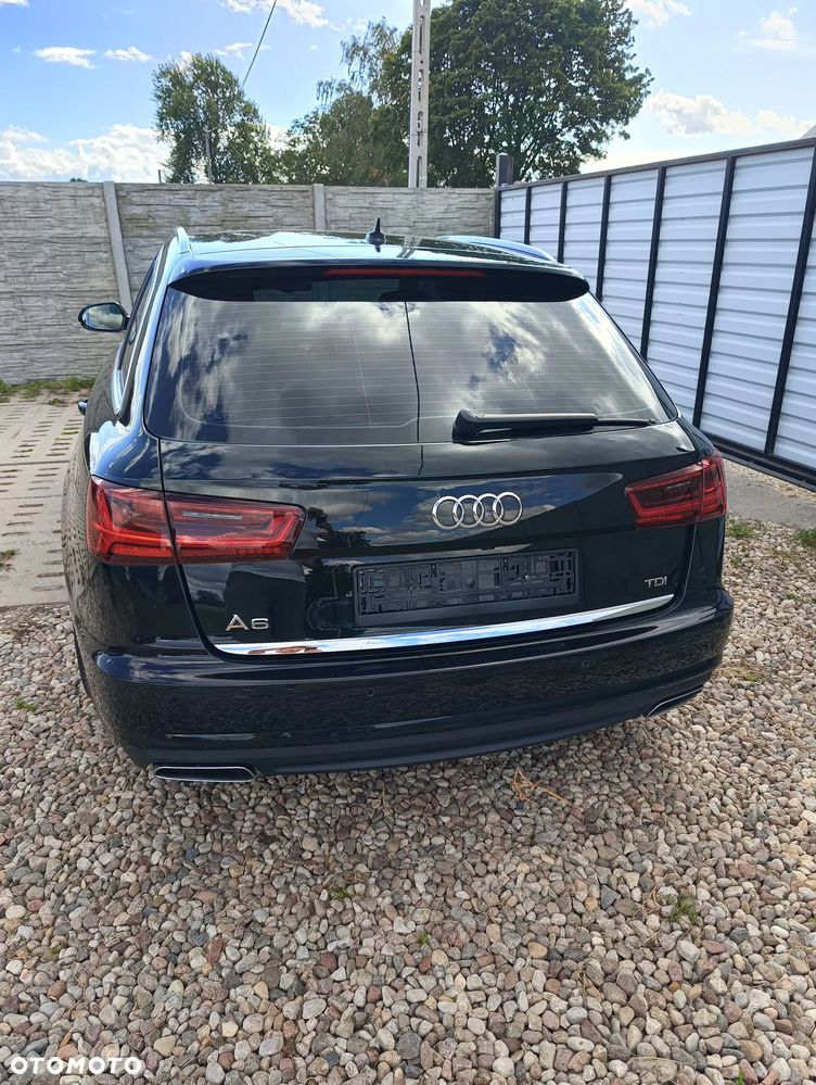 Audi A6 Avant - 16