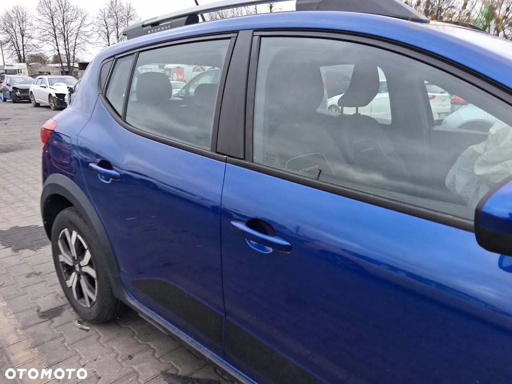 Dacia Sandero 1.0 TCe Essential - 8