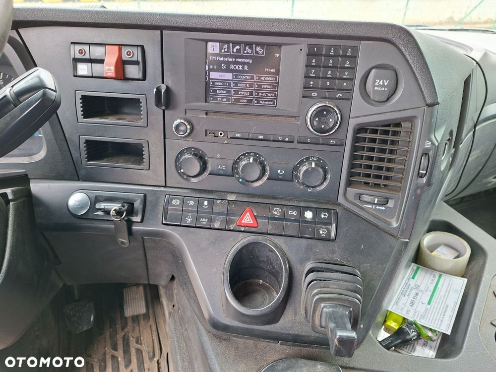 Versalift Arocs 2643 6X4 - 22