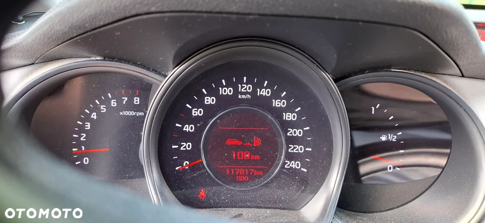 Kia Ceed 1.4 L - 7