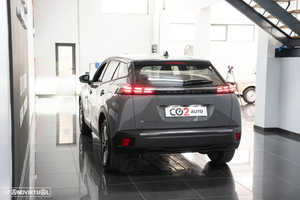 Peugeot e-2008 54 kWh Allure - 7