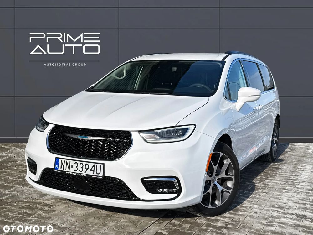 Chrysler Pacifica - 2