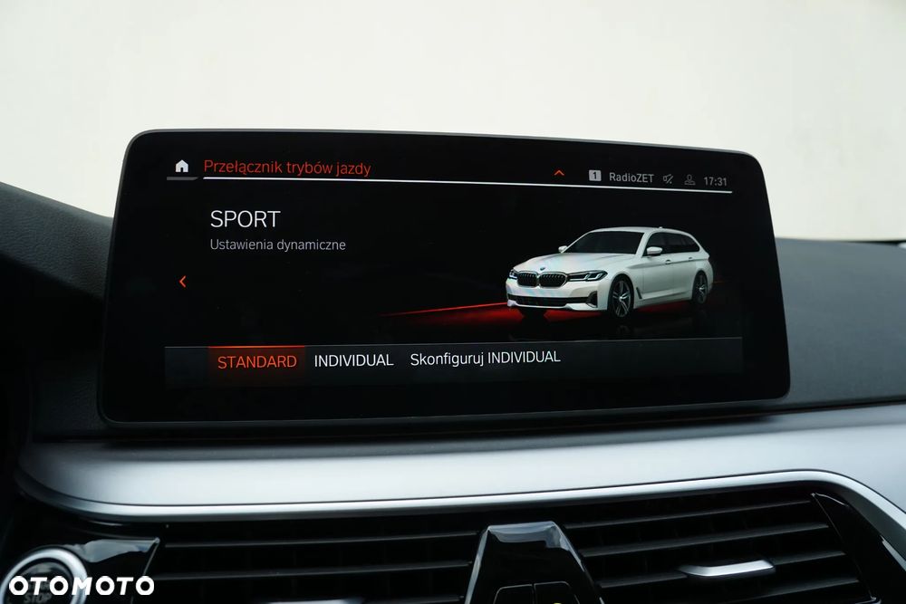 BMW Seria 5 530d Touring - 29