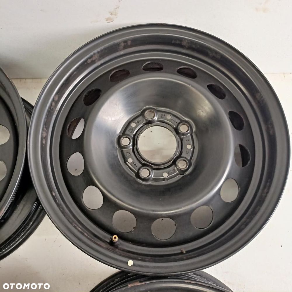 Felgi 5x120 16 BMW Seria 3 E90 E91 4szt (F6957) - 2