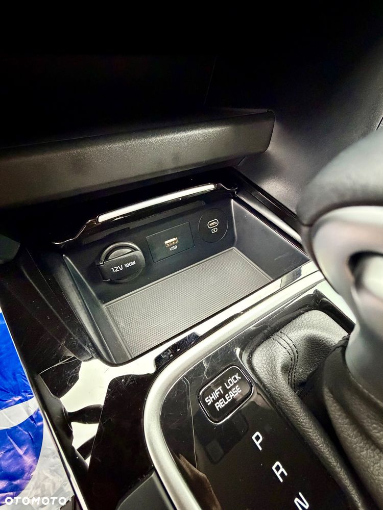 Kia XCeed - 20