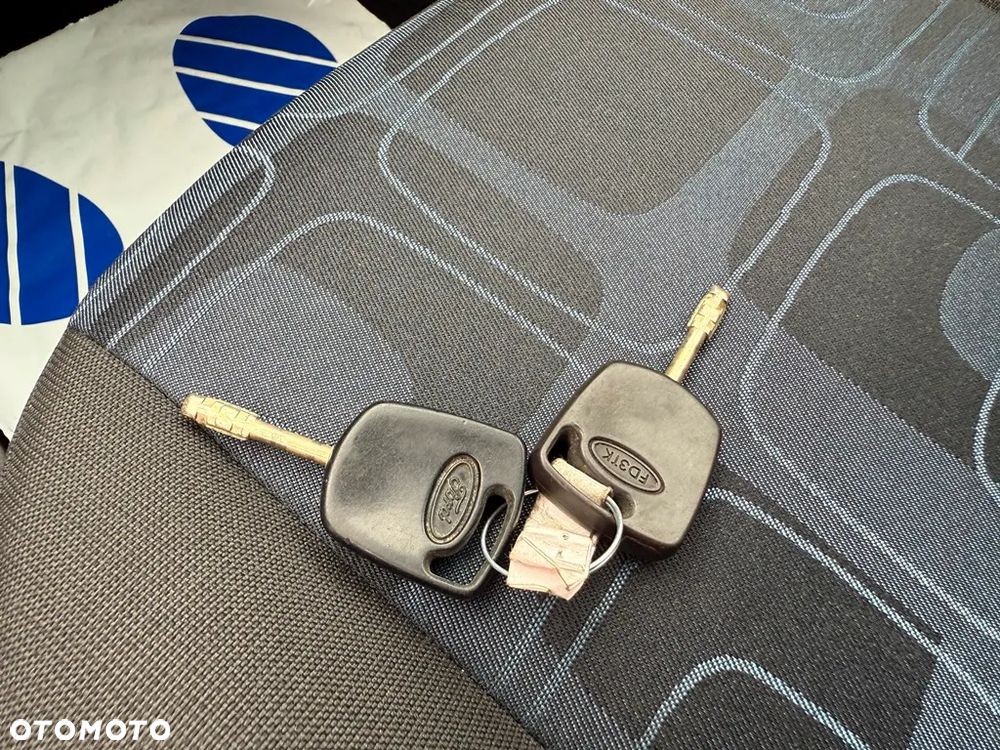 Ford Fiesta 1.3 Style - 35