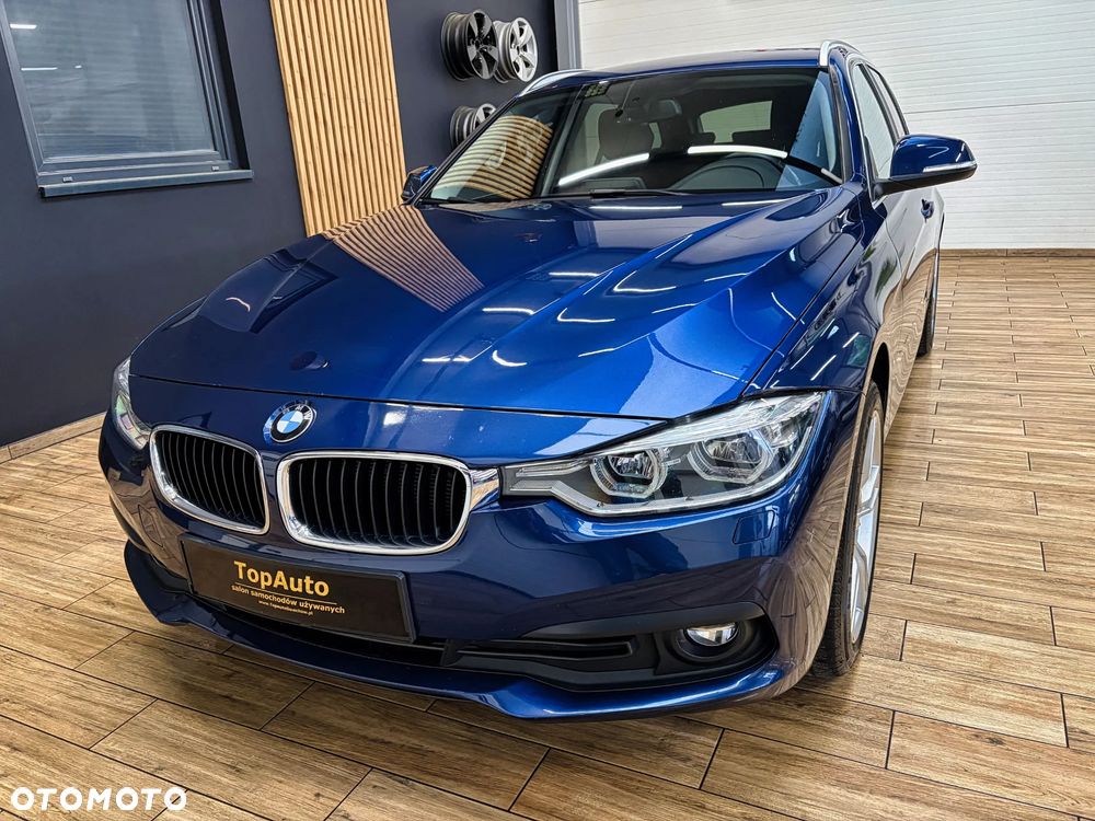 BMW Seria 3 320d Sport Line - 13