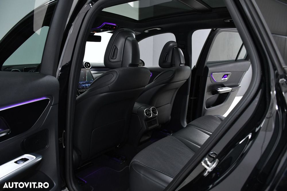 Mercedes-Benz GLC 200 4Matic 9G-TRONIC Edition Avantgarde - 16