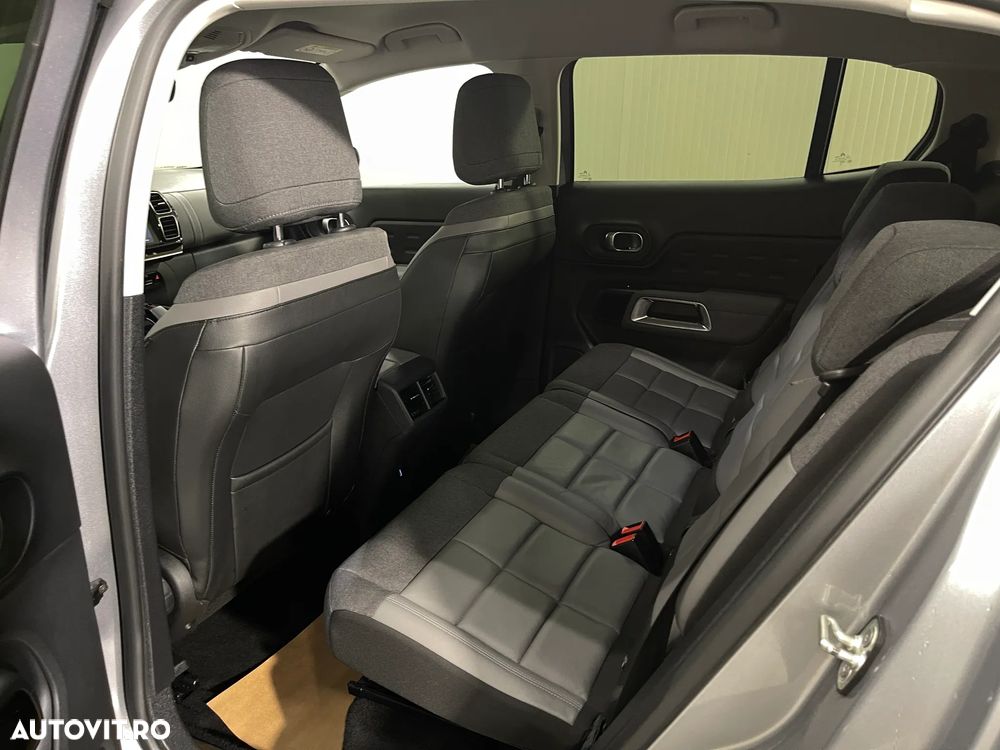 Citroën C5 Aircross 1.6 FWD 225 EAT8 Shine - 11
