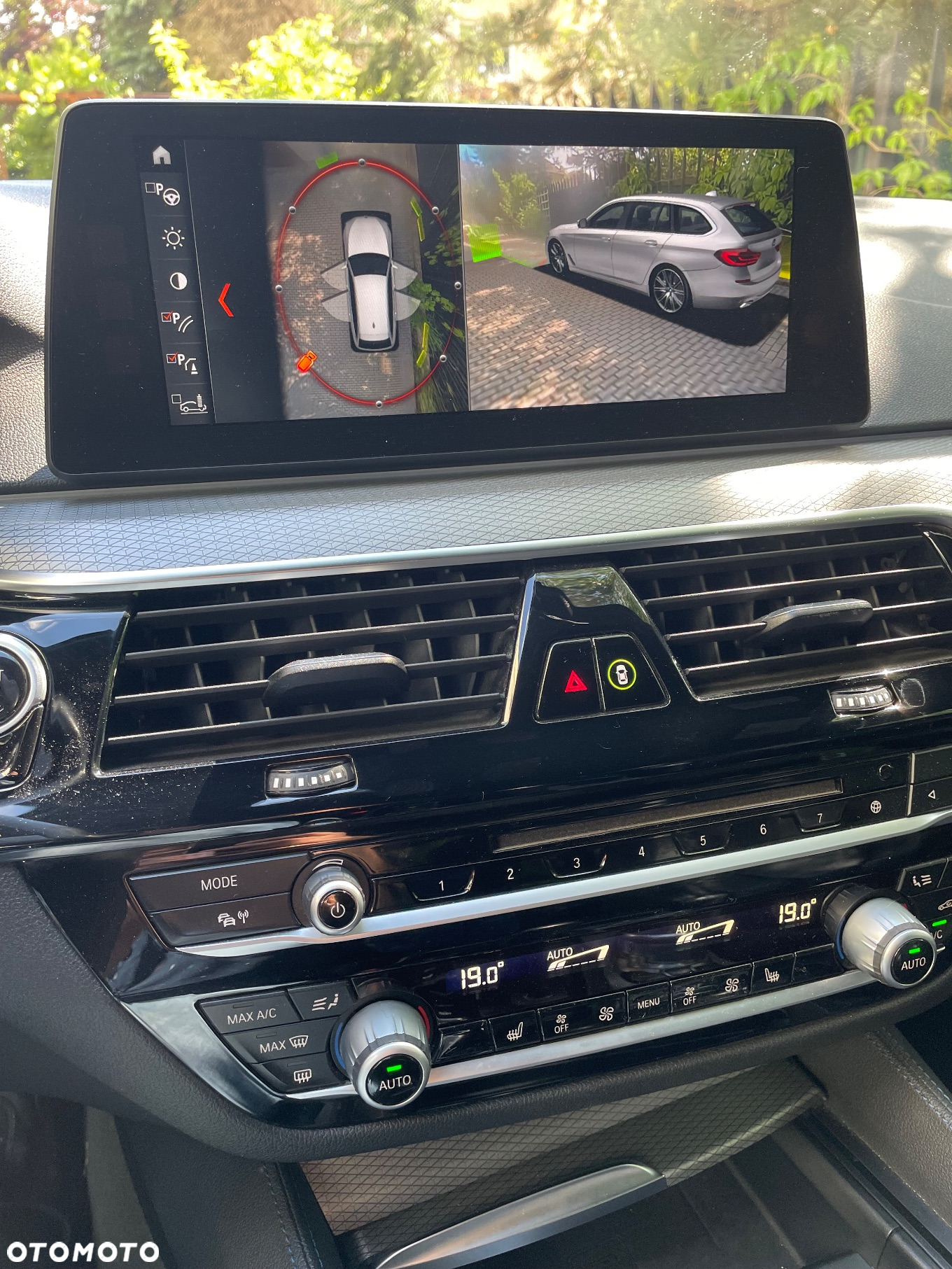 BMW Seria 5 520d xDrive M Sport sport - 27