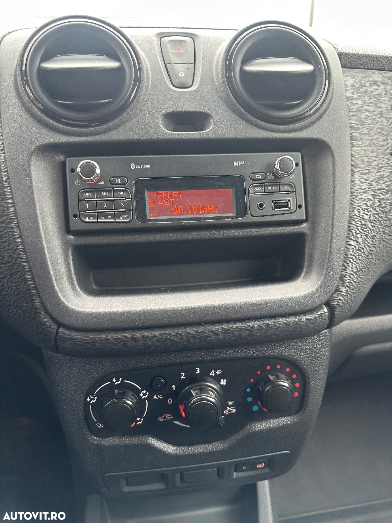 Dacia Dokker 1.5 Blue dCi Ambiance - 4